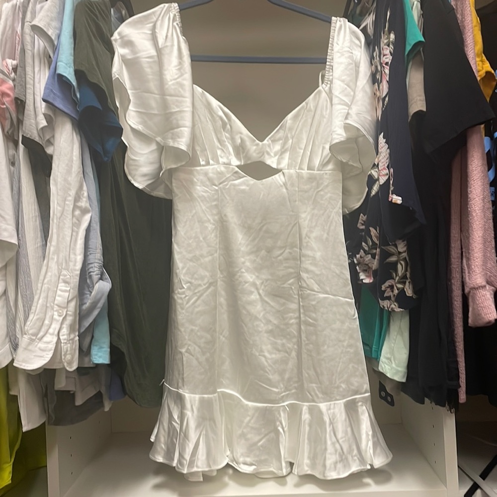 Selfie Leslie White Silky Mini Dress